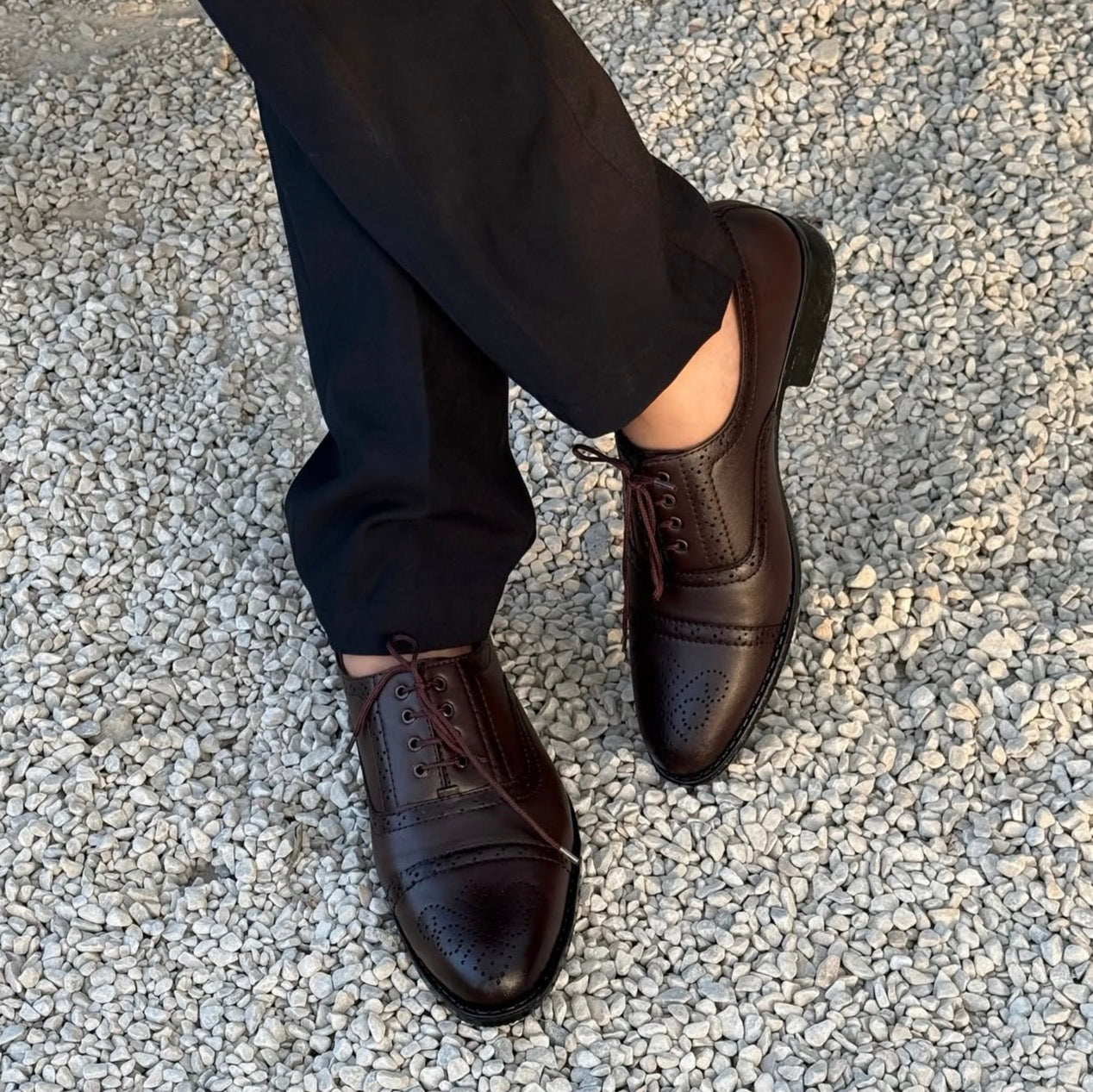 Men's Brown Wing-Tip Brogue Oxford Shoes